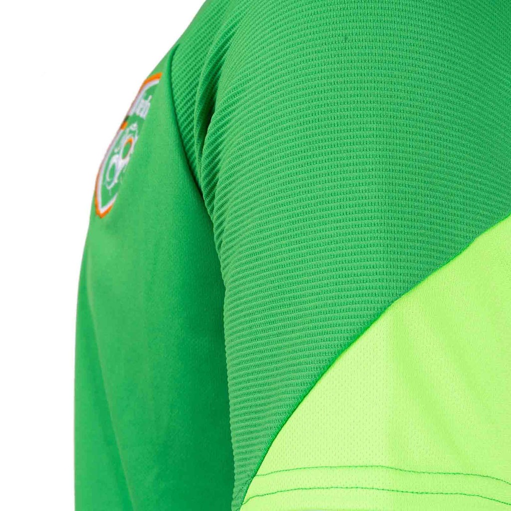 Umbro-Ireland-2021-Training-Jersey-Green