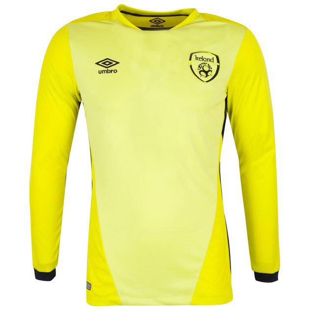 Umbro-Ireland-Home-Goalkeeper-Jersey-Yellow